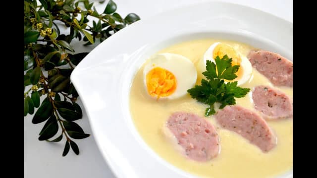 Jak zrobić zupę chrzanową - tradycyjny przepis na smakowity posiłek Jak zrobić zupę chrzanową - tradycyjny przepis na smakowity posiłek